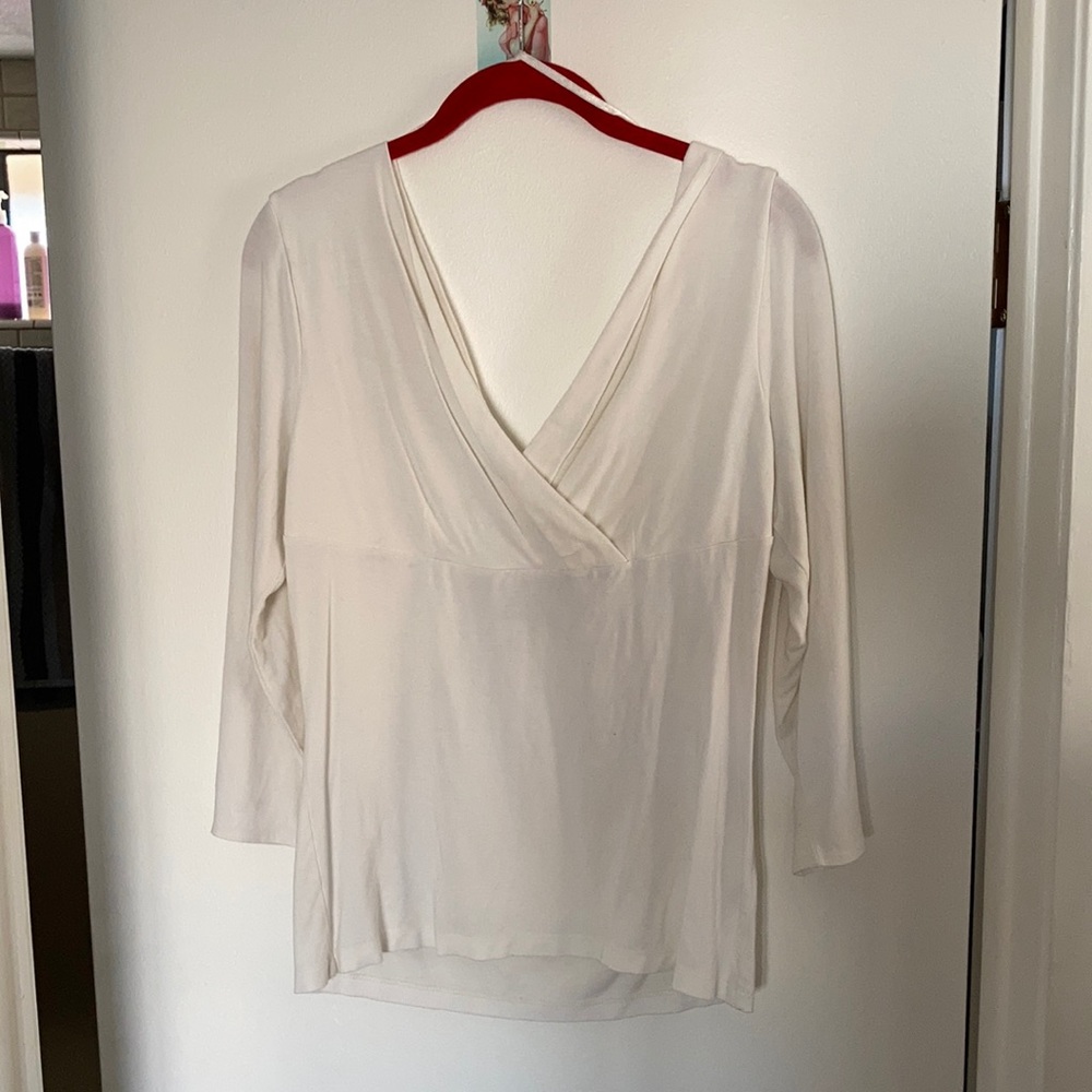 NINE WEST ELEGANT NECKLINE TOP